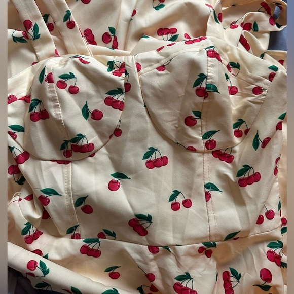 Belle Paque Sweetheart Neck A-Line Dress Medium Cocktail Yellow Red Cherries - Picture 4 of 13